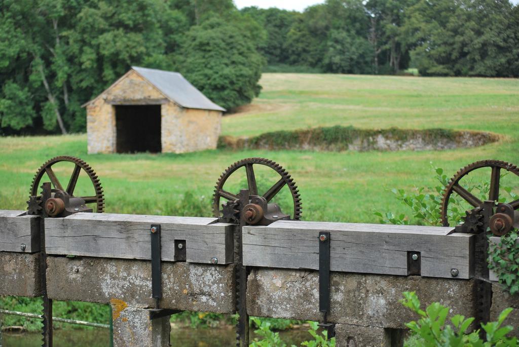Camping Les Tournesols Sillé-le-Guillaume Exterior foto