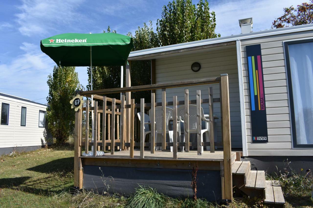 Camping Les Tournesols Sillé-le-Guillaume Exterior foto