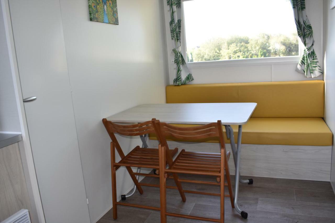 Camping Les Tournesols Sillé-le-Guillaume Exterior foto